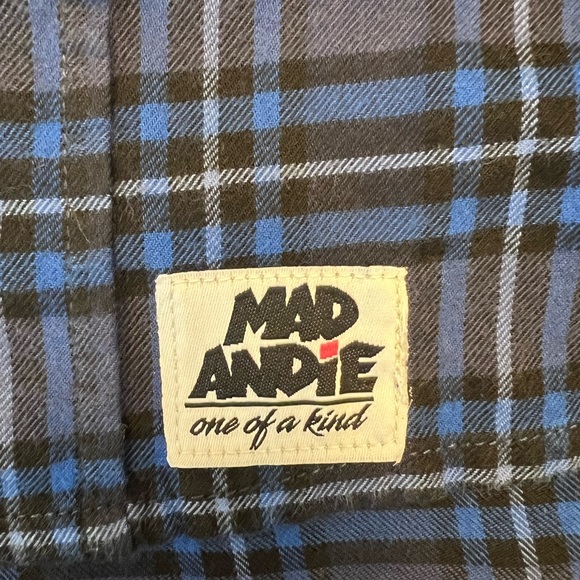 Guns N’ Roses One-of-a-Kind Slate & Stone MadAndie Custom Unisex Soft Flannel - Picture 4 of 5